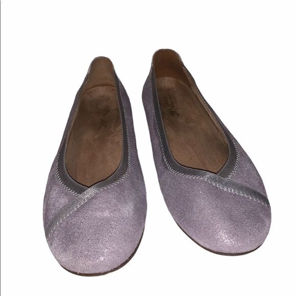 Vionic Caroll Flat Size 6 - Picture 3 of 6